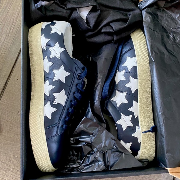 Yves Saint Laurent Shoes - Saint Laurent YSL Star Sneaker Court Classic